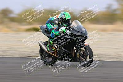 media/Dec-17-2022-SoCal Trackdays (Sat) [[224abd9271]]/Wheelie Bump Turn 3 Exit (235pm)/